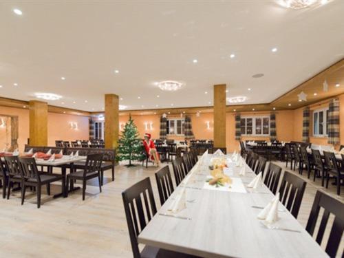 Landgasthof Schwarzes Ross Ansbach Extérieur photo