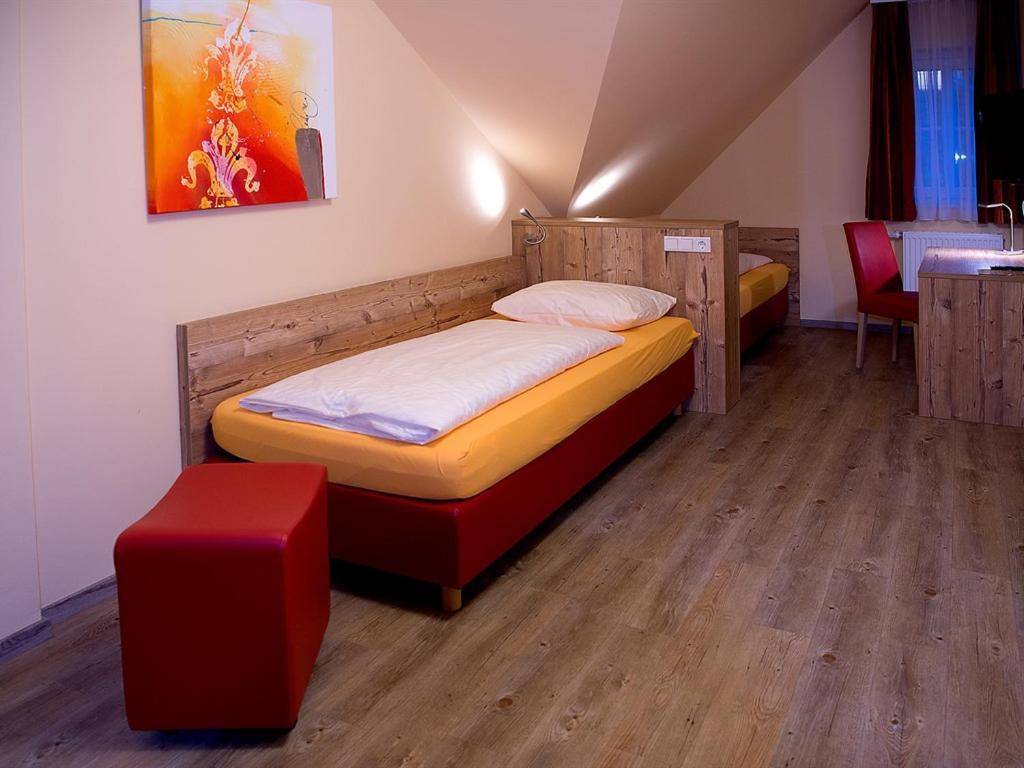 Landgasthof Schwarzes Ross Ansbach Extérieur photo